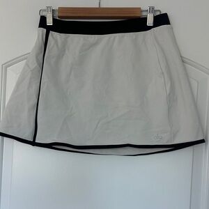 Alo airbrush streamlined Skirt